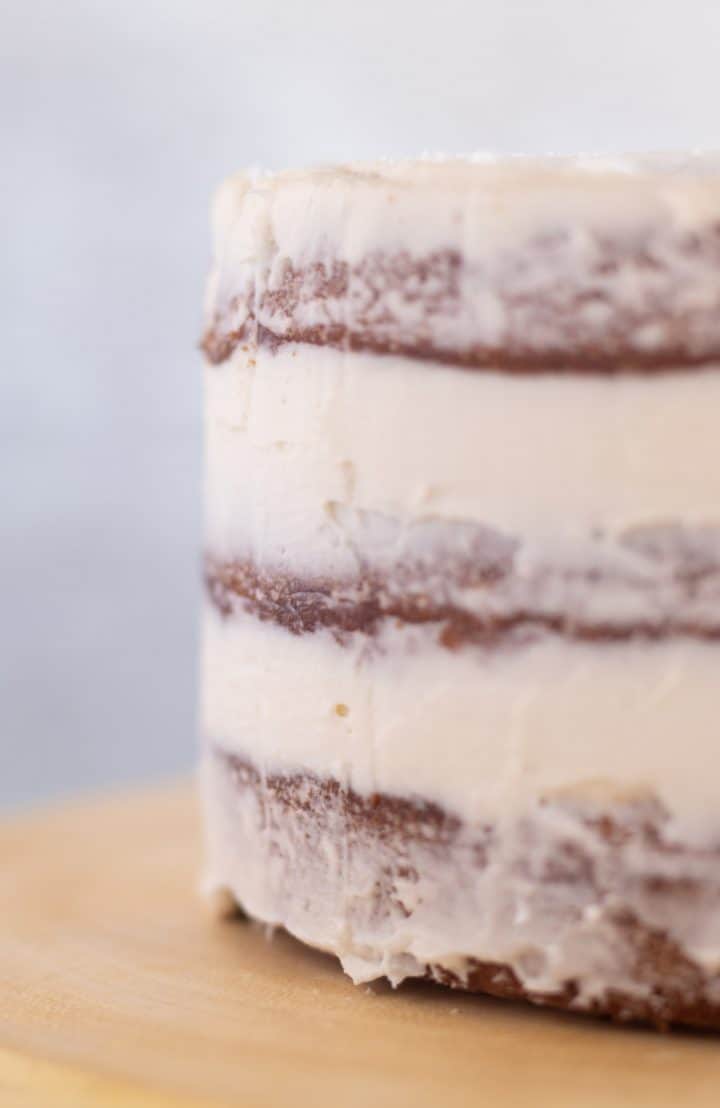 How To Frost A Naked Cake Or Semi-Naked Cake For Beginners