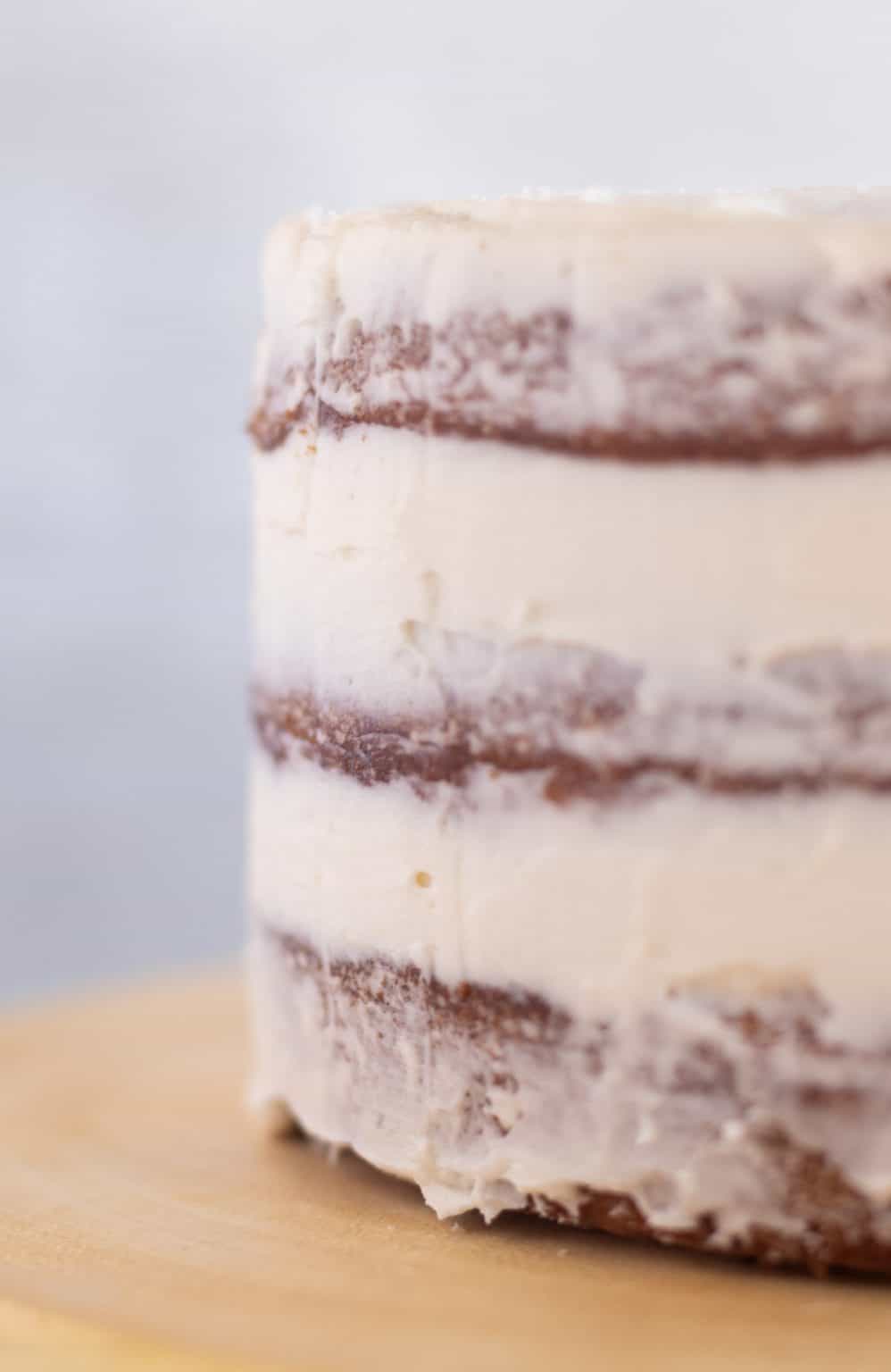 How To Frost A Naked Cake Or Semi Naked Cake For Beginners 3433