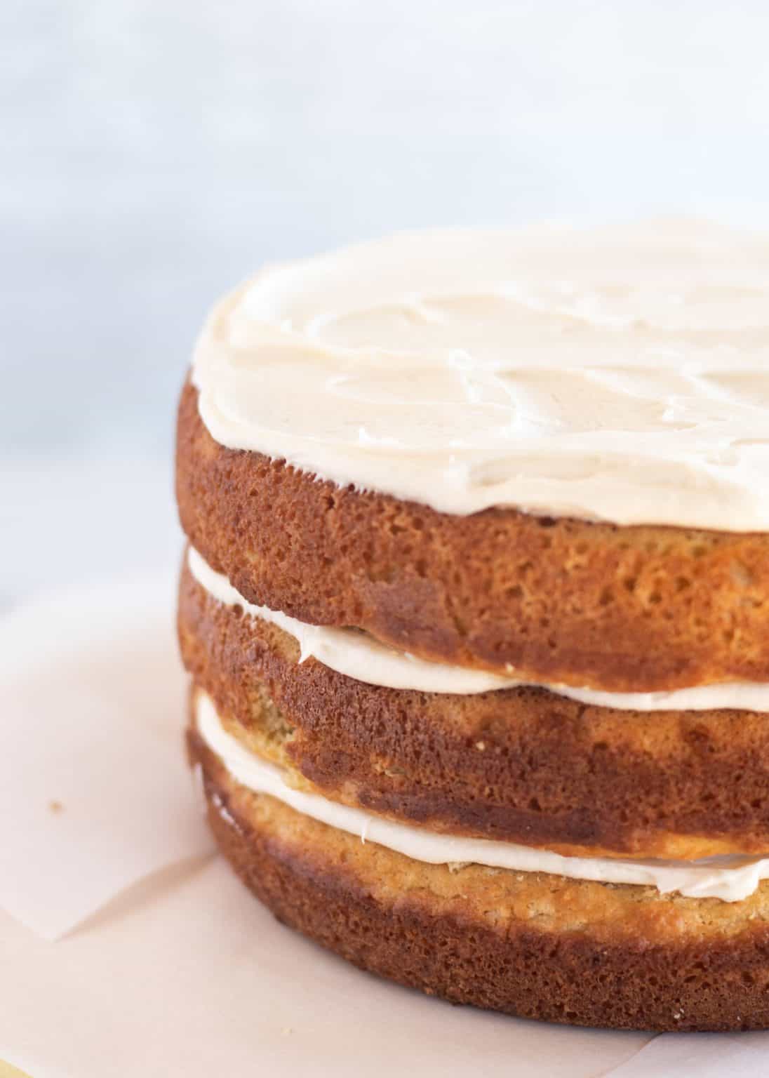 How To Frost A Naked Cake Or Semi-Naked Cake For Beginners