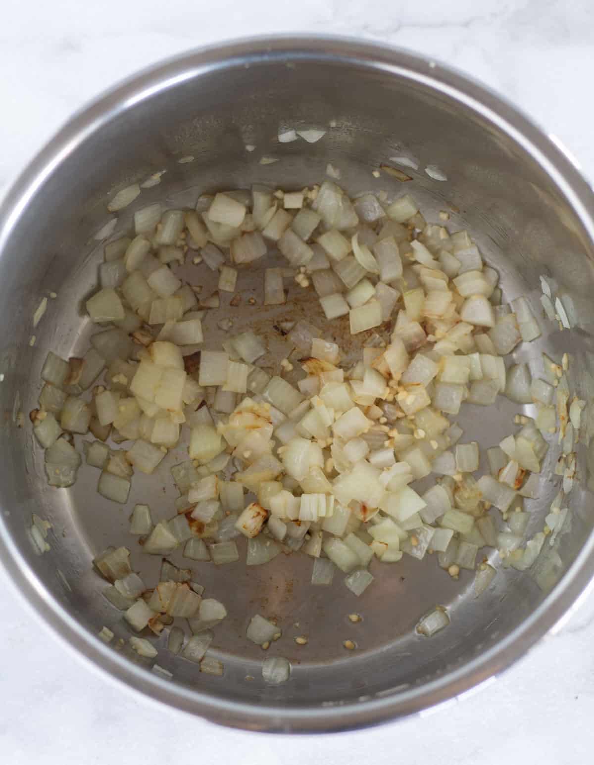 sauteed onions in instant pot.