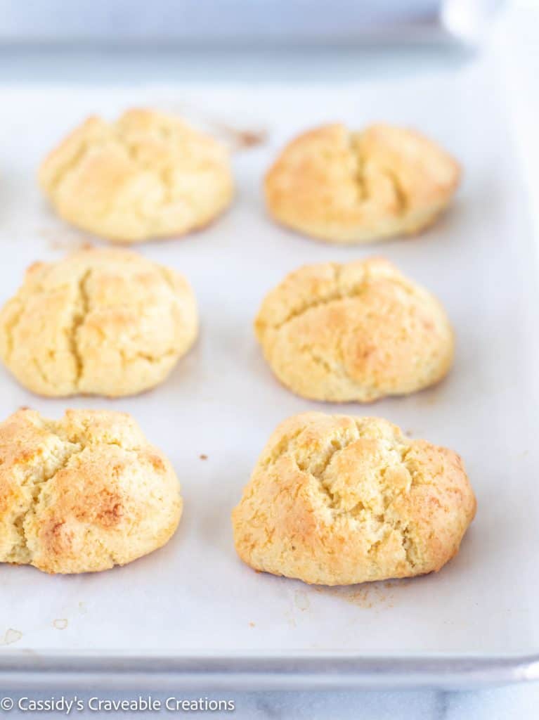 baked biscuits on baking sheet