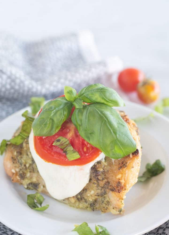 Keto Pesto Chicken LowCarb and Super Easy