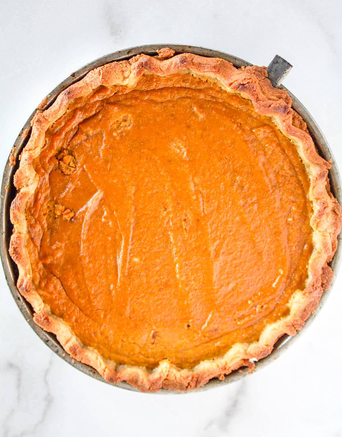 overhead shot of baked keto pumpkin pie.