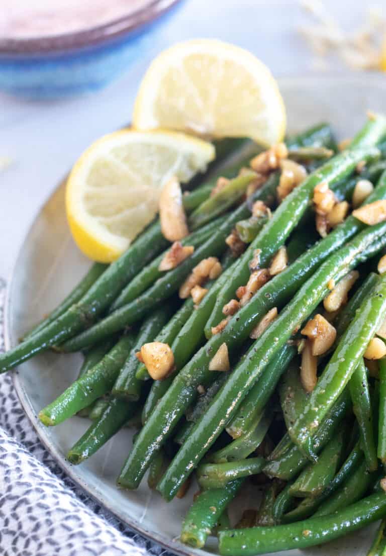 Skillet Keto Green Bean Recipe – Cassidy's Craveable Creations